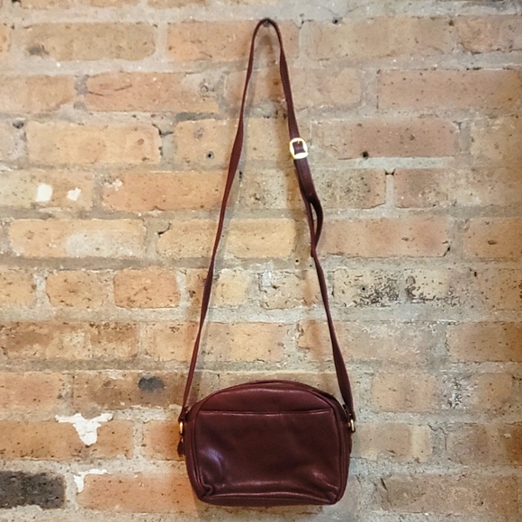 Etienne Aigner Purse - Picture 4 of 4